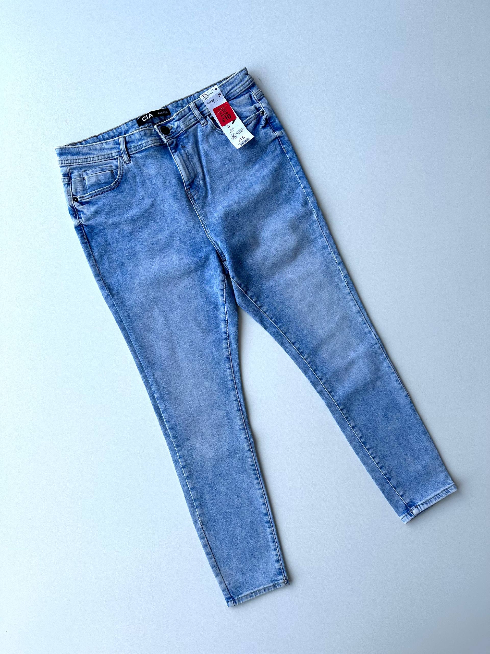 photo_1_2026-01-06_08-42-28 شلوارجین برند C&A - Image 1